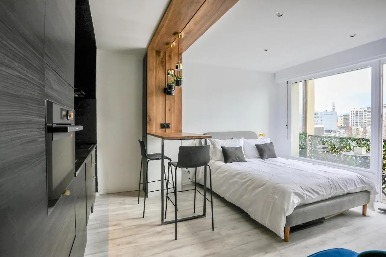 Nero Station City 500 M Du Lac Apartment Annecy